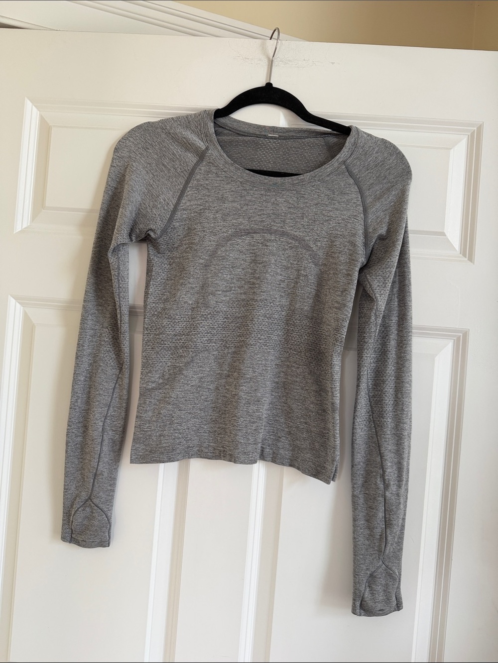 Lululemon Swifty Tech size 4